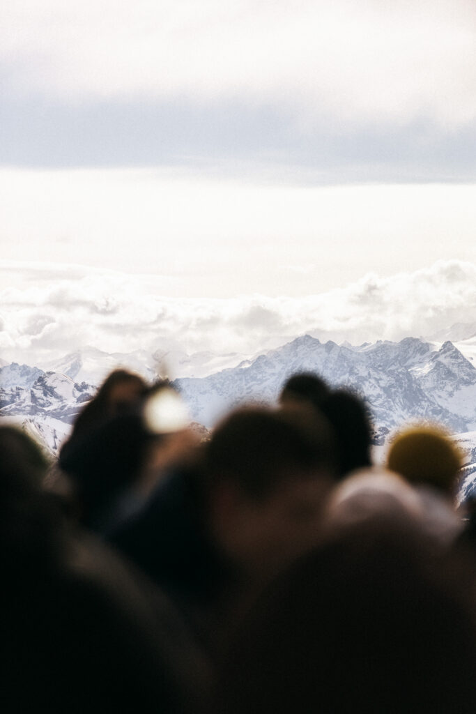 HARMLOS Pilatus White Day Dance 2025 00024