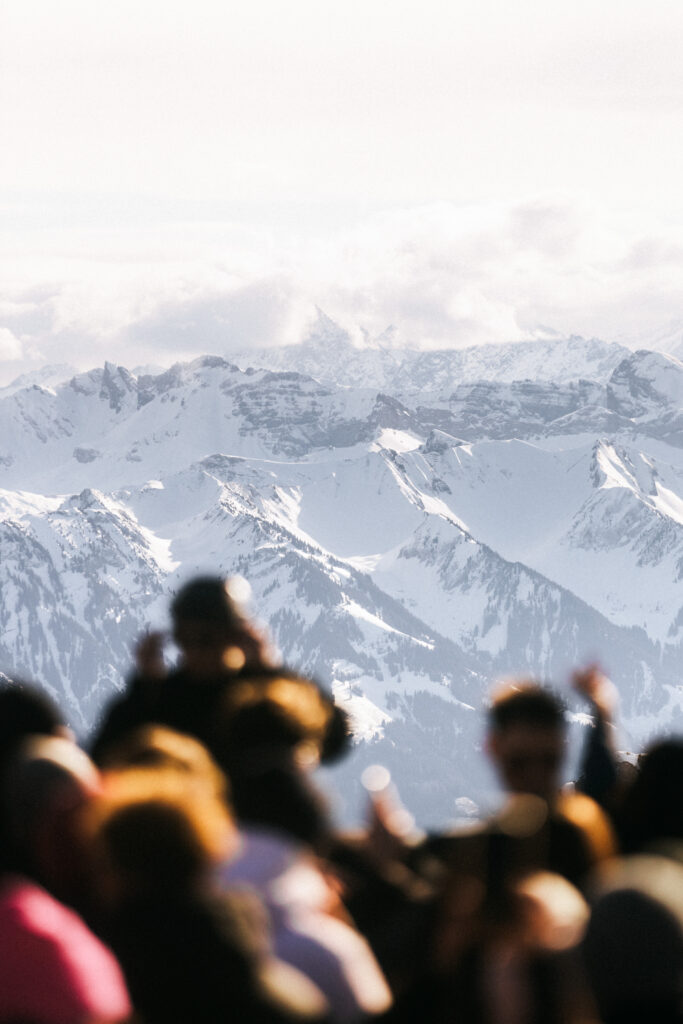 HARMLOS Pilatus White Day Dance 2025 00058