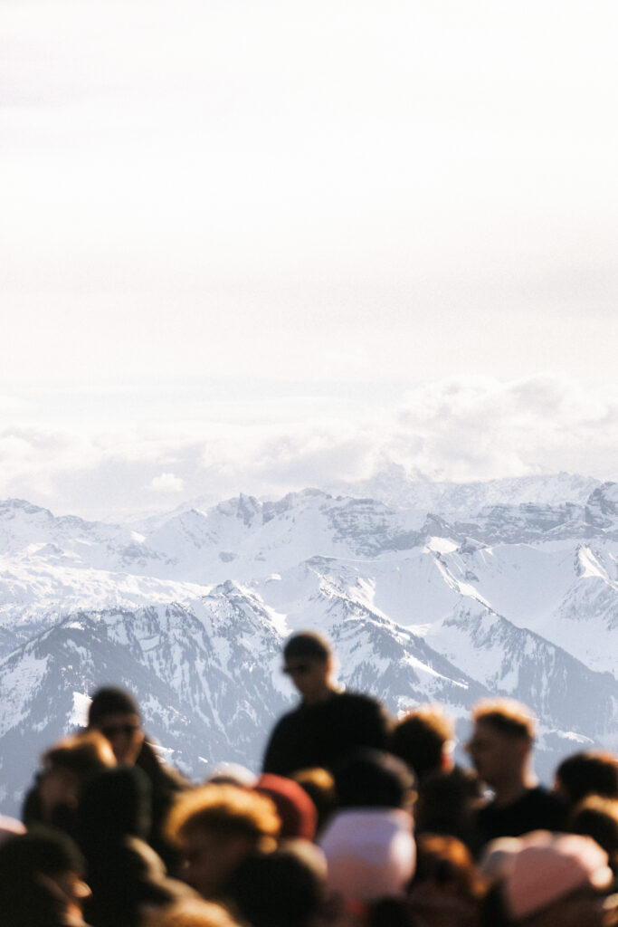 HARMLOS Pilatus White Day Dance 2025 00059