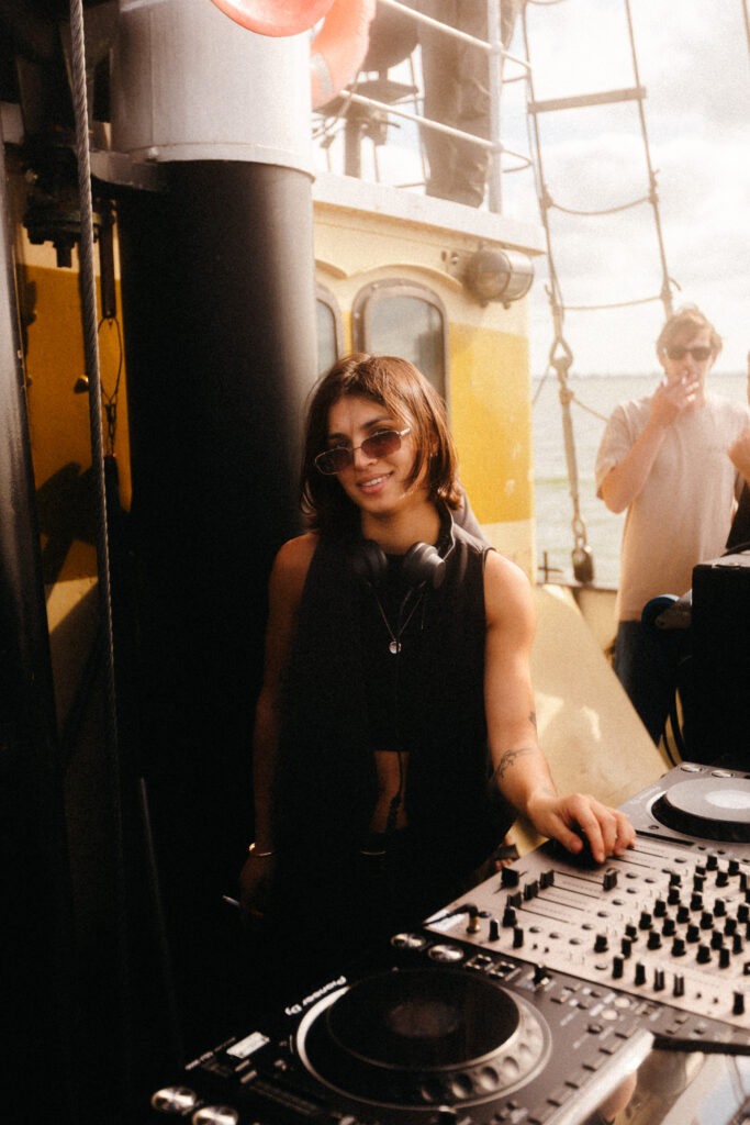 Pineapple Project Boat Party 2025 mario.image 00042