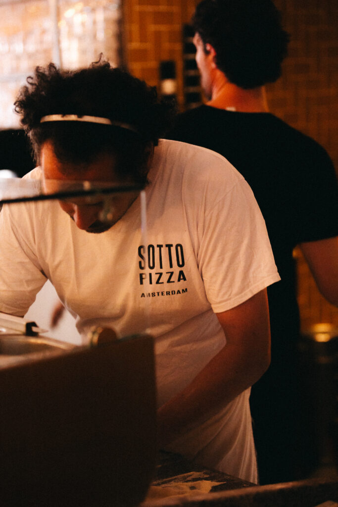 SOTTO PIZZA PINEAPPLE PROJECT EP1 00035