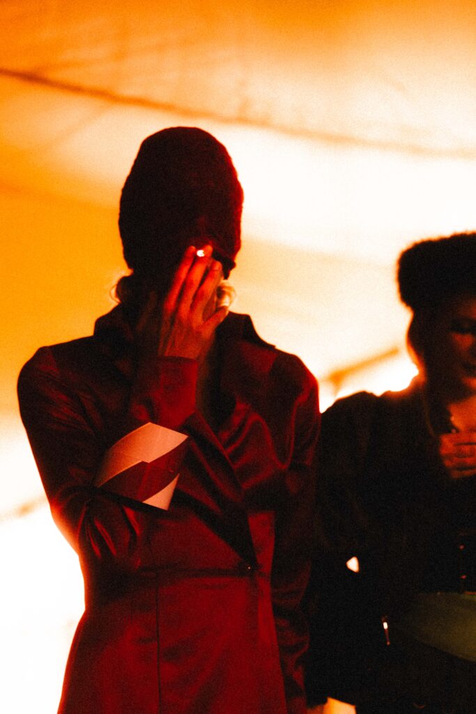 Famil Zaman Performance art Tillatec 202500013