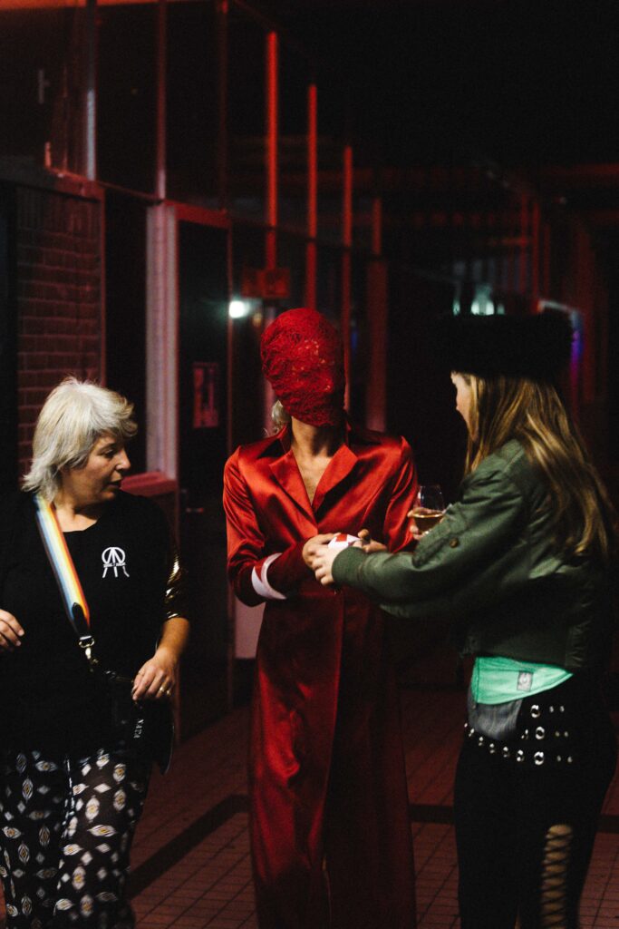 Famil Zaman Performance art Tillatec 202500014